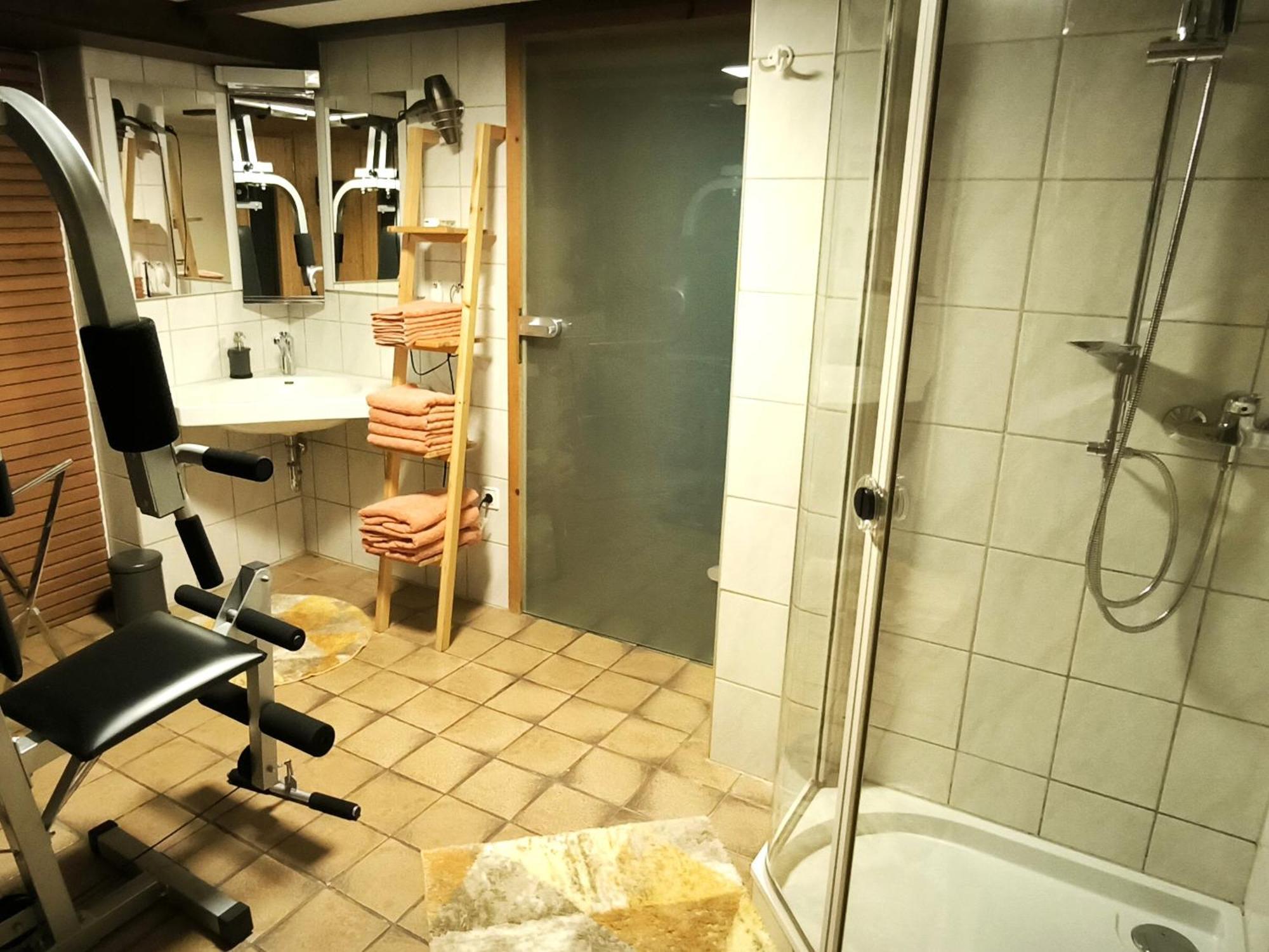 Apartment Gabriele Синшайм Екстериор снимка